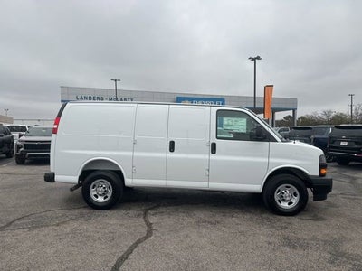 2025 Chevrolet Express Cargo 2500 WT
