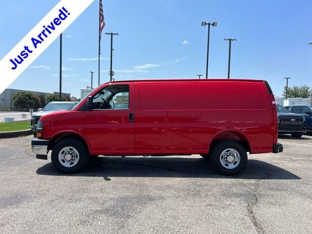 2026 Chevrolet Express Cargo WT