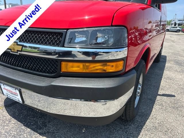 2026 Chevrolet Express Cargo WT