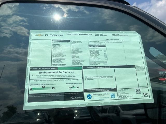 2025 Chevrolet Express Cargo 2500 WT