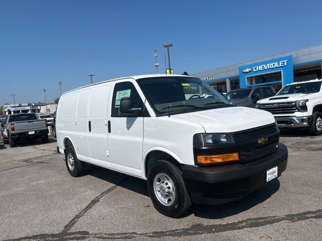 2025 Chevrolet Express Cargo 2500 WT