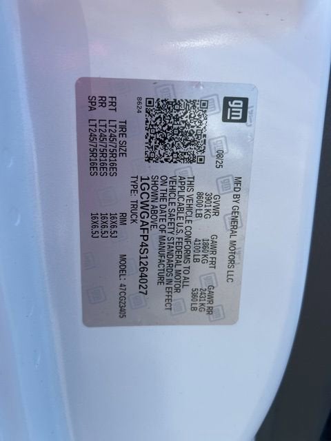 2025 Chevrolet Express Cargo 2500 WT