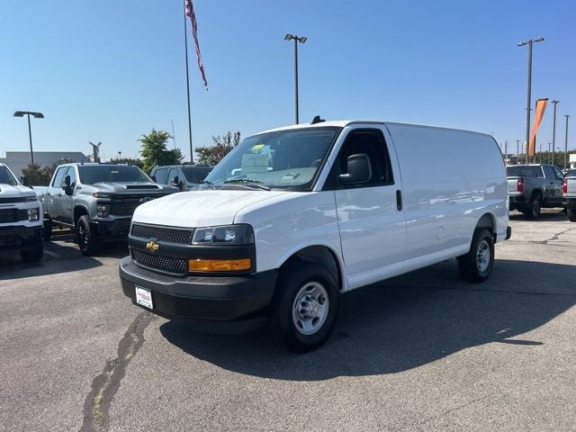 2025 Chevrolet Express Cargo 2500 WT