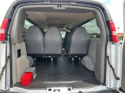 2025 Chevrolet Express Cargo WT