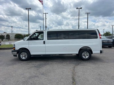 2025 Chevrolet Express Cargo WT