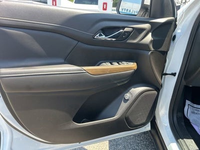2022 GMC Acadia SLE