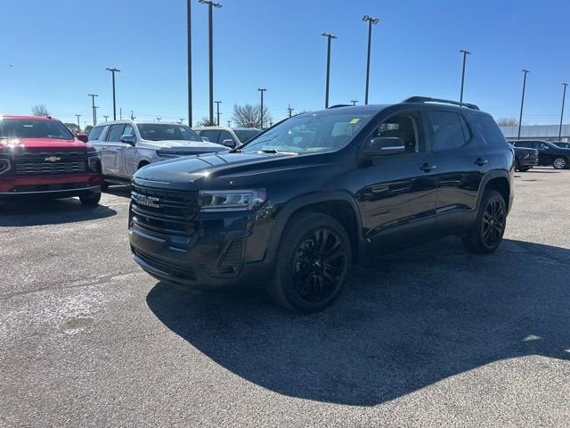 2023 GMC Acadia SLT