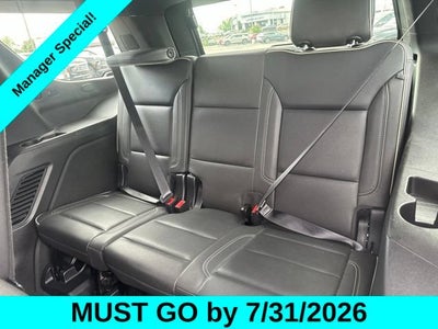 2023 GMC Yukon SLT