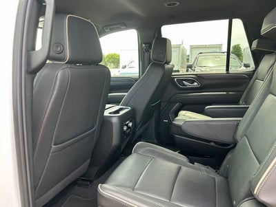 2024 GMC Yukon SLT