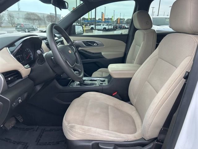 2022 Chevrolet Traverse LS