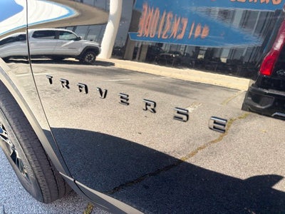 2023 Chevrolet Traverse LS