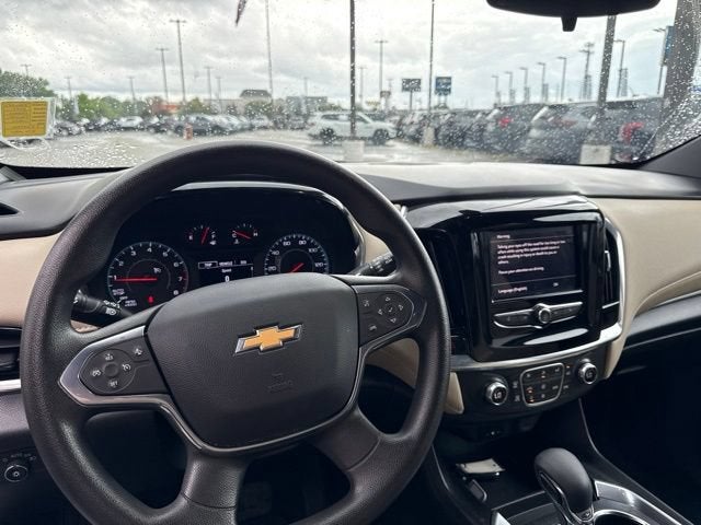 2023 Chevrolet Traverse LS