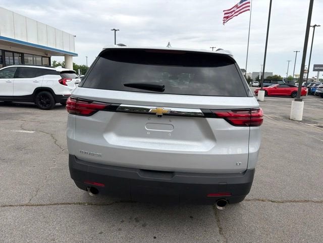 2022 Chevrolet Traverse LT Cloth