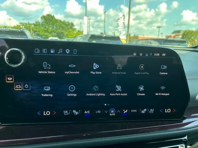 2027 Chevrolet Traverse RS