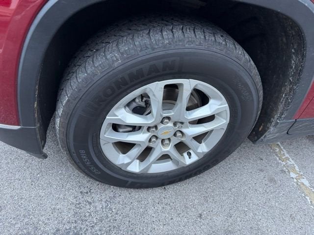 2021 Chevrolet Traverse LT Cloth