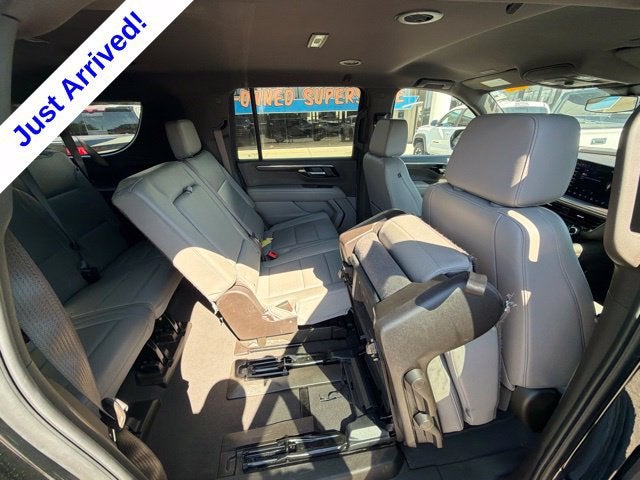 2025 Chevrolet Suburban LT
