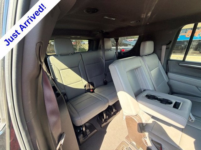 2025 Chevrolet Suburban LT