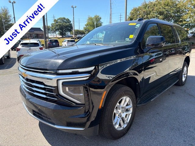 2025 Chevrolet Suburban LT