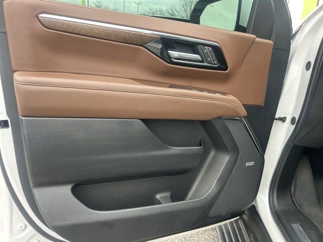 2025 Chevrolet Suburban High Country