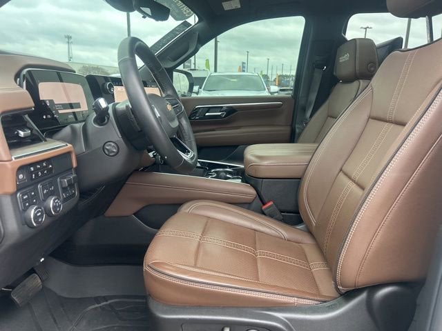 2025 Chevrolet Suburban High Country