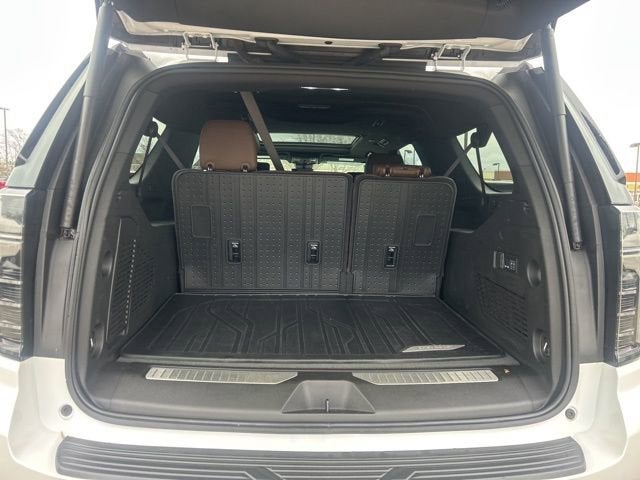 2025 Chevrolet Suburban High Country