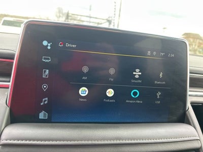 2024 Chevrolet Suburban LT