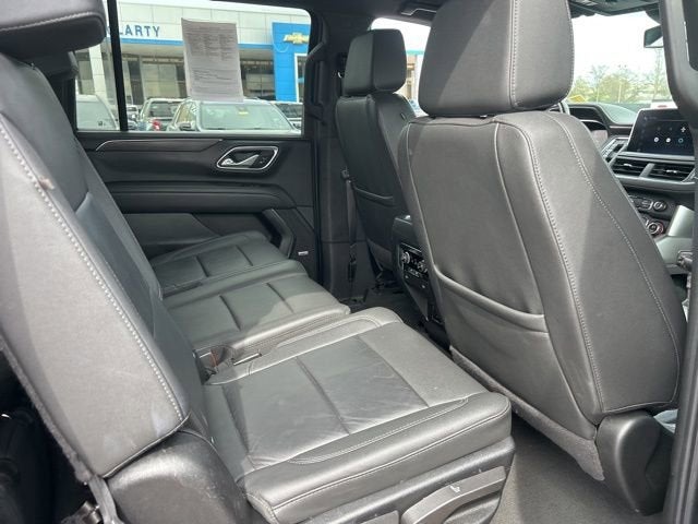 2024 Chevrolet Suburban LT