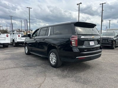 2024 Chevrolet Suburban LT