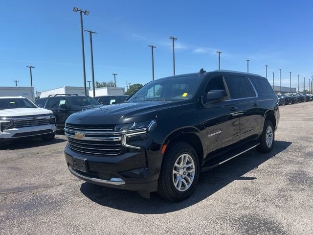 2024 Chevrolet Suburban LT