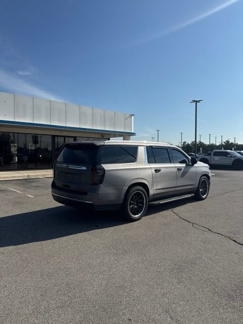 2021 Chevrolet Suburban LT