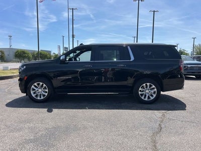 2024 Chevrolet Suburban Premier