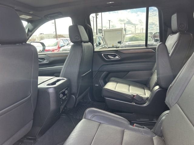 2023 Chevrolet Suburban High Country