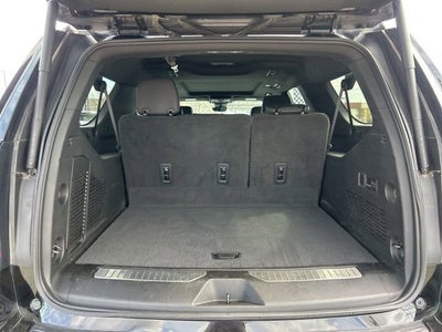 2023 Chevrolet Suburban High Country