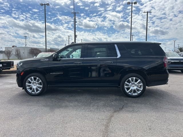 2023 Chevrolet Suburban High Country