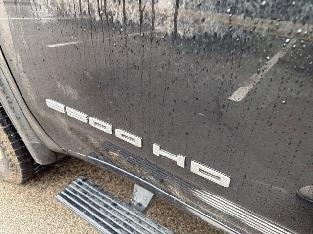 2022 GMC Sierra 2500 HD Pro