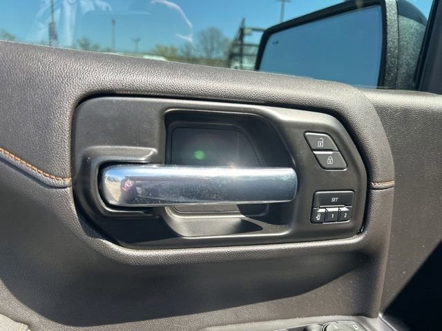 2022 GMC Sierra 1500 Limited AT4