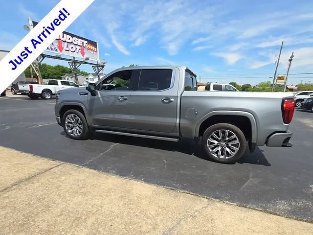 2025 GMC Sierra 4WD Crew Cab Short Box Denali's photo