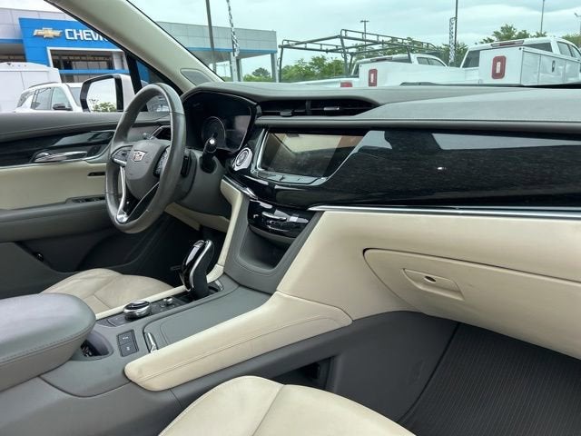 2021 Cadillac XT6 Premium Luxury
