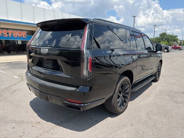 2023 Cadillac Escalade ESV Sport