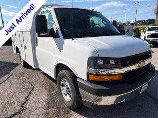 2026 Chevrolet Express Cutaway 3500 1WT