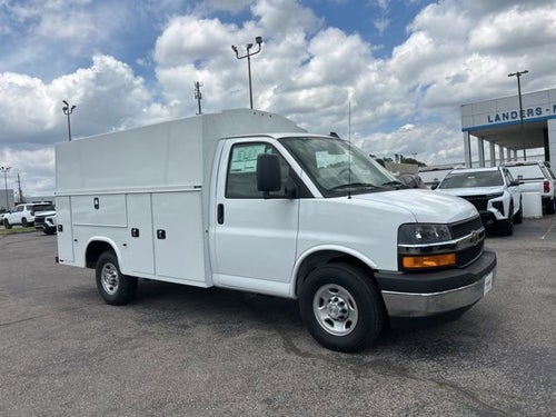 2026 Chevrolet Express Cutaway 3500 1WT