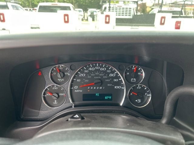 2026 Chevrolet Express Cutaway 3500 1WT