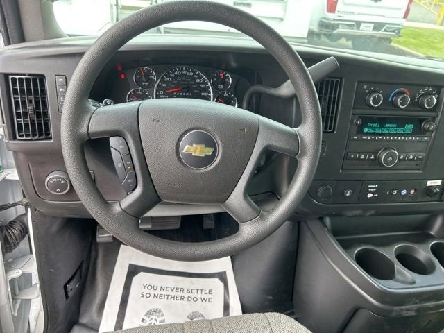 2026 Chevrolet Express Cutaway 3500 1WT