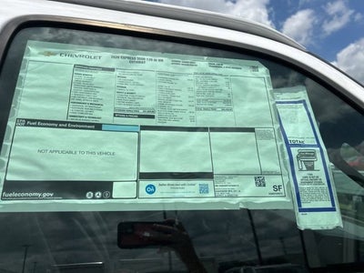 2026 Chevrolet Express Cutaway 3500 1WT
