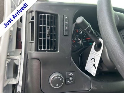 2026 Chevrolet Express Cutaway 3500 1WT