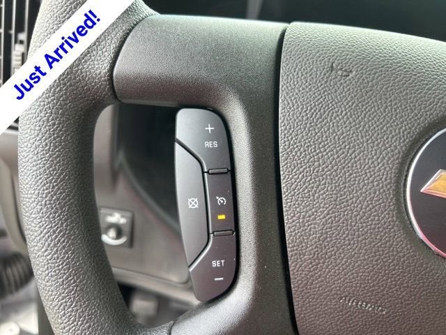 2026 Chevrolet Express Cutaway 3500 1WT