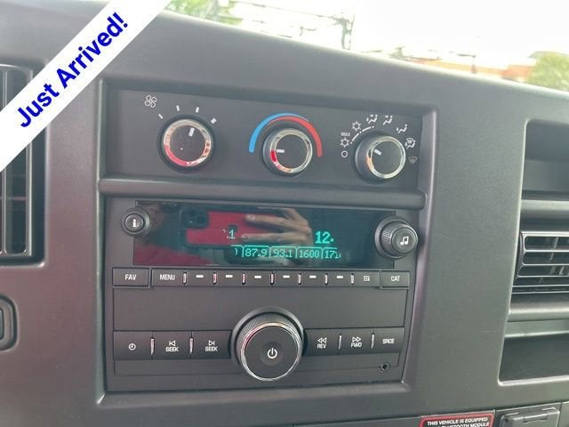 2026 Chevrolet Express Cutaway 3500 1WT