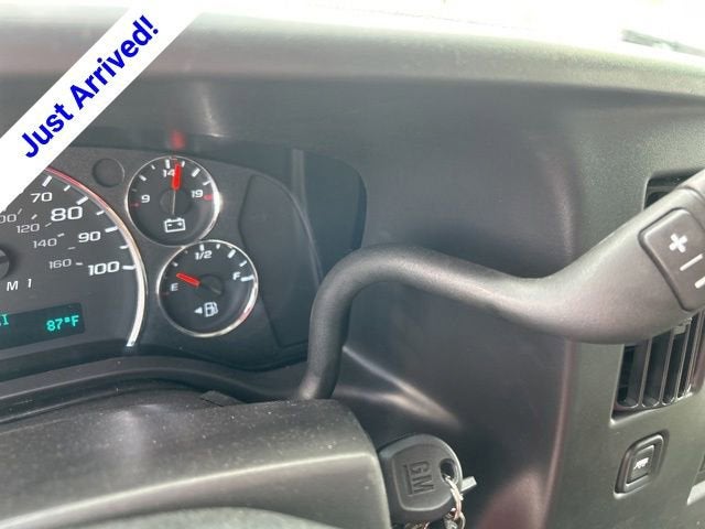 2026 Chevrolet Express Cutaway 3500 1WT