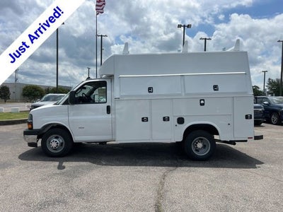 2026 Chevrolet Express Cutaway 3500 1WT