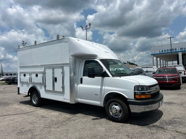 2026 Chevrolet Express 3500 159" WB's photo